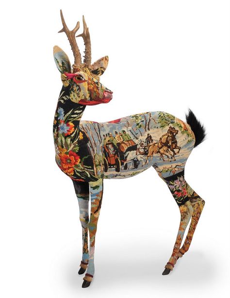 "Paris-based artist Frédérique Morrel resurrects old tapestries in her wondrous animal sculptures. Morrel uses the tapestries to form colorful skins for her creatures, which range from deer to unicorns." Sculpture Textile, Taxidermy Art, Textile Sculpture, Papel Mache, Vintage Tapestry, Fabric Animals, Zootopia, Soft Sculpture, Animal Sculptures