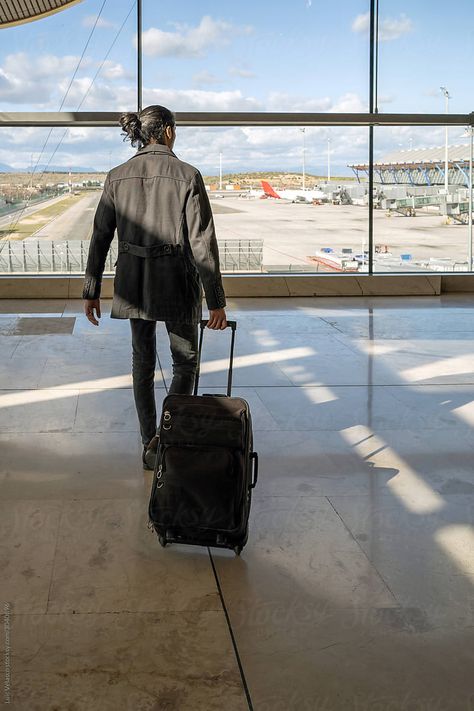 Elegant Young Man In The Airport. | Stocksy United Airport Poses Instagram Men, Airport Poses For Men, Airport Look Men, Airport Photo Ideas, Airport Pose, Pilot Photoshoot, Mens Airport Style, Airport Photoshoot, Man Traveling