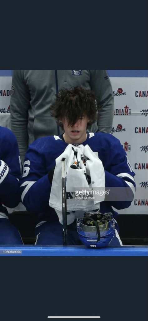 Mitch Marner Wallpaper Iphone, Mitch Marner Gif, Mitch Marner Cute, Mich Marner, Mitch Maner, Mitch Marner Wallpaper, Nhl Funny, Mitchell Marner, Prom Outfits For Guys