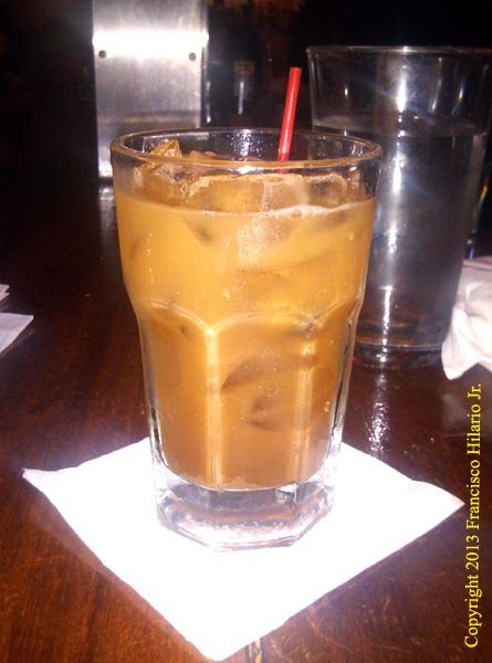 Tootsie Roll Cocktail Recipe, Tootsie Roll Drink, Tootsie Roll Shot, Kahlua Coffee, Rum Drinks Recipes, Fruity Alcohol Drinks, Boozy Popsicles, Kahlua Coffee Liqueur, American Chocolate