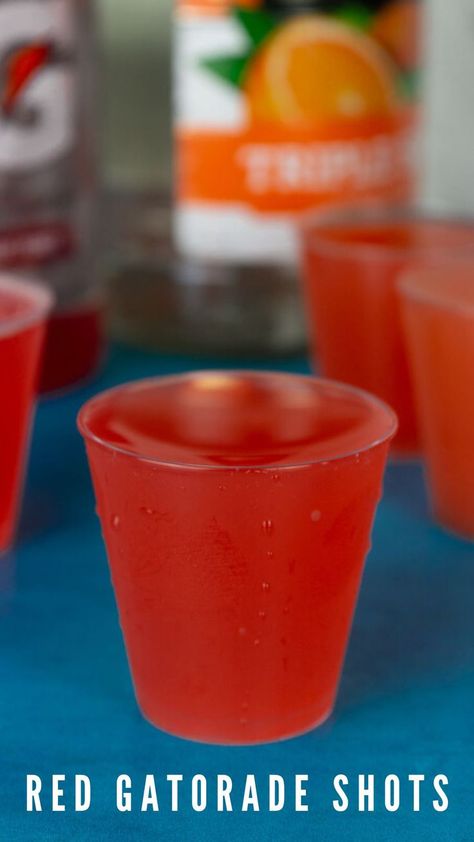 red gatorade shot recipe Grape Gatorade Shots, Red Shots Alcohol Halloween, Red Shots Alcohol, Party Shots Alcohol, Red Gatorade, Fruity Shots, Alcohol Fruit, Shots Alcohol Recipes, Halloween Shots