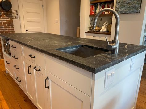 Soapstone Tile, Classic Farmhouse Kitchen, Soapstone Kitchen, Soapstone Countertops, Stainless Sink, Farmhouse Kitchen Island, Classic Farmhouse, Fireplace Hearth, Undermount Sink