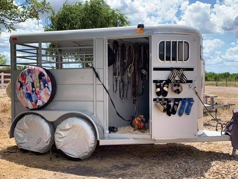 Horse Trailer Hacks Tack Rooms, Bumper Pull Horse Trailer Organization, Horse Trailer Accessories, Trailer Tack Room Ideas, Horse Trailer Tack Room Ideas, Trailer Tack Room, Horse Trailer Interior Remodel, Horse Organization, Horse Trailer Organization