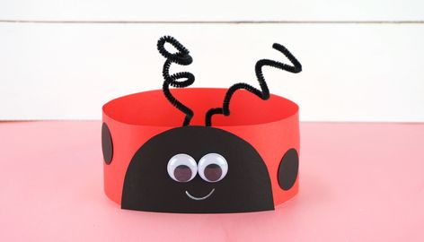 Ladybug Hat Craft, Ladybug Headband Craft, Preschool Headband Craft, Bug Headband Craft, Recycled Fashion Diy, Ladybug Hat, Young Toddler Activities, Ladybug Headband, Color Activities For Toddlers