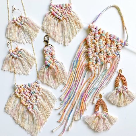 Doilies Crafts, Modern Macrame, Macrame Cord, Modern Diy, Jewelry And Accessories, Macrame Diy, Fashion Accessories Jewelry, All About Fashion, Tassel Necklace