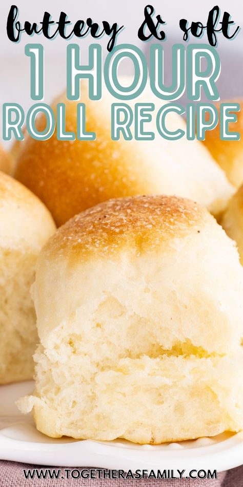 Sweet Bread Recipes Homemade, Baking Recipes Bread, One Hour Rolls, Yeast Dinner Rolls Recipe, Quick Yeast Rolls, Easy Homemade Rolls, Dinner Rolls Recipe Homemade, Sweet Bread Recipes, Easy Yeast Rolls