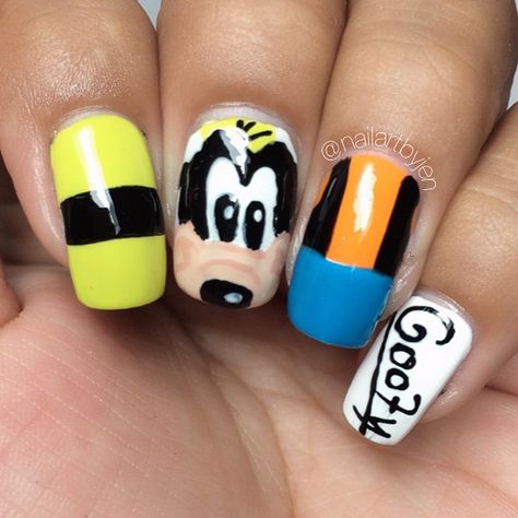 681 Likes, 10 Comments - Jen (@nailartbyjen) on Instagram: “Goofy nails!!!😆 (polishes used: @sally_hansen "statemint" and @bonitacolors "Flaming Juan" & "This…” Goofy Nails, Disney Themed Nails, Disney Nail Art, Disney Nail Designs, Disney Inspired Nails, Disney Nail, Fingernail Designs, Nail Art Disney, Disney Nails