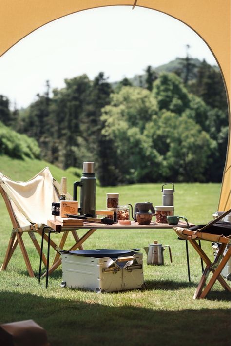 Camp Photoshoot, Patio Shade Sails, Camping Photoshoot, Screen Patio, Camping Gazebo, Camping Products, Fence Screen, Deck Backyard, Camping Inspiration