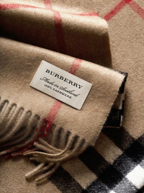 Made in Scotland. Over 100 years of Scottish expertise woven into every @Burberry scarf Burberry Aesthetic, Burberry Scarf, Wool Scarf, Mode Inspiration, Cashmere Scarf, Fast Fashion, Luxury Branding, Scotland, Winter Fashion