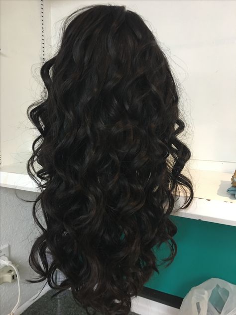 Black Hair Perm, Black Hair Curls, Shiny Black Hair, Curly Black Hair, Loose Curly Hair, Black Wavy Hair, Hair Extensions For Short Hair, Black Curly Hair, Long Curls