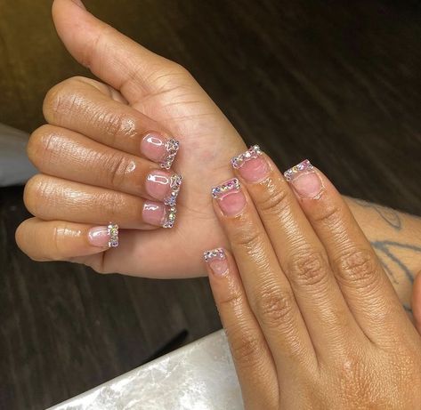 Acrylic Nails For Nurses, Short Set Nails, Nails For Nurses, French Tip Nails With Diamonds, Short French Tip, Nails With Charms, Short French Tip Nails, Set Nails, Short French