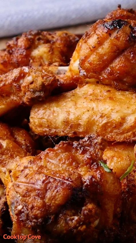 Wingette Recipes, Chicken Wings Recipes For Dinner, Chicken Wings In The Oven Crispy, Chicken Wing Recipes Fried, Crispy Baked Chicken Wings, Chicken Strip Recipes, Chicken Wing Recipes Baked, Crispy Chicken Wings, Crispy Baked Chicken