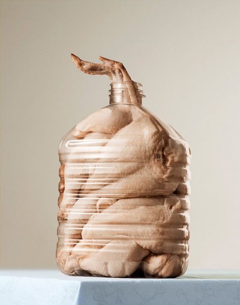 ‘Mæt’ (meaning ‘Full’ in English) is a thought-provoking photo series by Danish photographer Per Johansen that explores animal rights, over-consumption, and ethics in the meat industry | feature shoot Meat Art, Anatomy Art, Food Industry, Everyday Food, Still Life Photography, Food Photo, Installation Art, Fine Art Photography, Food Art