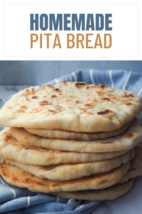 Greek Pita Bread, Pane Pita, Bread Calories, Homemade Pita, Homemade Pita Bread, Pita Bread Recipe, Greek Dishes, Delicious Bread, Pita Bread