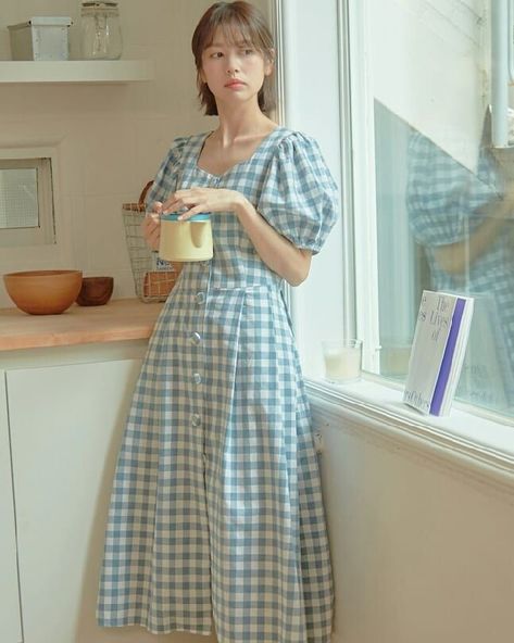 Jung Somin, Korea Dress, Frock For Women, Korean Girl Fashion, Vestidos Vintage, Modest Fashion Outfits, Kpop Fashion Outfits, Fashion Design Clothes, Casual Style Outfits