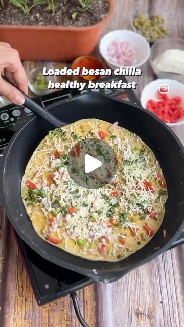 Paneer Besan Chilla, Chilla Recipe Besan, Besan Recipe, Besan Chilla Recipe, Oat Milk Coffee, Besan Chilla, Good Protein, Paneer Cheese, Healthy Breakfast Recipe