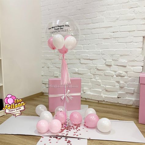 Gender Reveal Box Ideas, Prom Decorations, Gender Reveal Box, Birthday Room Decorations, Balloon Box, Gender Reveal Balloons, Prom Decor, Diy Birthday Decorations, Surprise Box