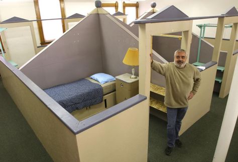 Temporary homeless shelter to open ... Homeless Ideas, Homeless Shelter Ideas, Homeless Shelter Design, Shelter Ideas, Blessing Bags, Shelter Design, Emergency Shelter, Homestead Living, Homeless Shelter