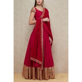 Sabyasachi Lehenga Cost, Long Anarkali Gown, Red Anarkali, Indian Outfits Lehenga, Lehnga Dress, Anarkali Dress Pattern, Long Gown Dress, Designer Anarkali, Traditional Indian Outfits