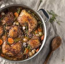 Mary Berry's coq au vin recipe - BBC Food Chicken Coq Au Vin, Mary Berry Recipes, Coq Au Vin Recipe, Mary Berry Recipe, Berry Recipes, Classic French Dishes, Diner Recept, French Dishes, Berries Recipes