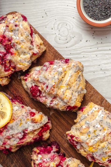 Vegan Lemon Raspberry Scones - Two Market Girls Lemon Raspberry Scones, Scones Vegan, Raspberry Scones, Scone Recipes, Vegan Scones, Fruit Scones, Sweet Glaze, Lemon Scones, Sally's Baking