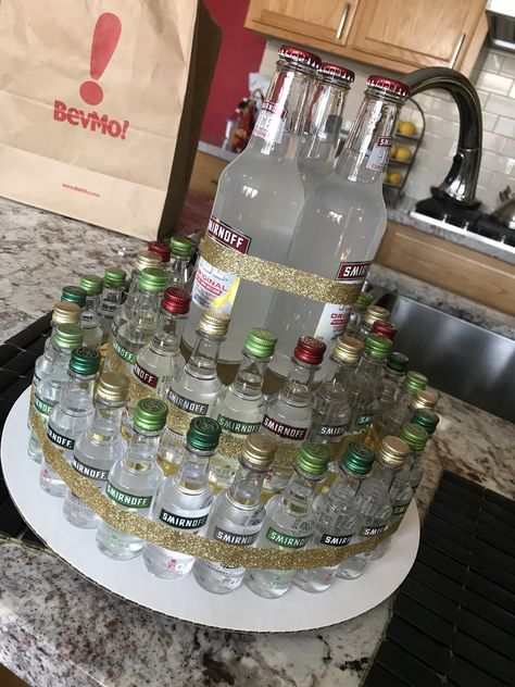 21st Birthday Liquor Cake, 21 Alcohol Cake Tower, 18th Birthday Cake With Alcohol Bottles, 21st Birthday Gifts For Guys, 21st Birthday Cake Alcohol, 21st Birthday Cake Alcohol Mini Bottles, Birthday Alcohol, 21st Birthday Cake For Guys, 21st Birthday Shooter Basket