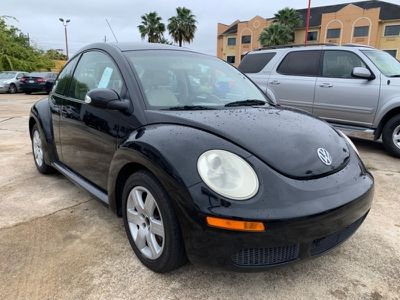 2007 Volkswagen Beetle, Black Beetle Car, Black Volkswagen Beetle, Black Vw Beetle, Black Volkswagen, Black Beetle, Bug Car, Volkswagen New Beetle, Car Deco