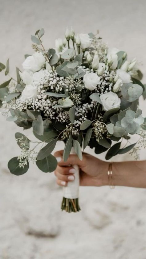 Summer Modern Wedding, Forest Green Flower Bouquet, Green Wedding Bouquets Eucalyptus, Olive Branch Decor Wedding, Sage Green Wedding Florals, Save Green Wedding Theme, Sage Green Outdoor Wedding, Sage Green Country Wedding, Grey Wedding Centerpieces