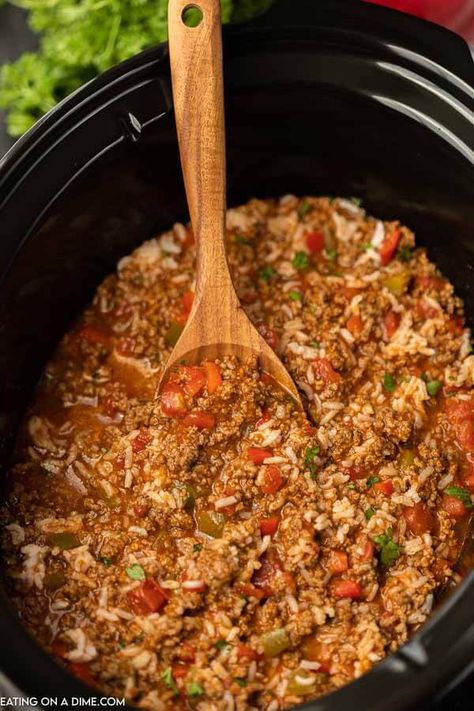 Crockpot Stuffed Pepper Soup - Stuffed Bell Pepper soup crock pot recipe Crockpot Stuffed Pepper Soup, Stuffed Pepper Soup Crockpot, Green Pepper Soup, Soup Crock Pot, Crockpot Stuffed Peppers, Crockpot Recipes Beef Stew, Crock Pot Recipe, Stuffed Pepper, Pepper Soup