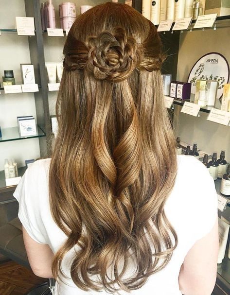 Cute Prom Hairstyles, Hairstyle Youtube, Medium Long Hair, Long Hair Updo, Flower Girl Hairstyles, Peinados Fáciles Para Cabello Corto, Half Up Hair, Long Hairstyles, Box Braids Hairstyles