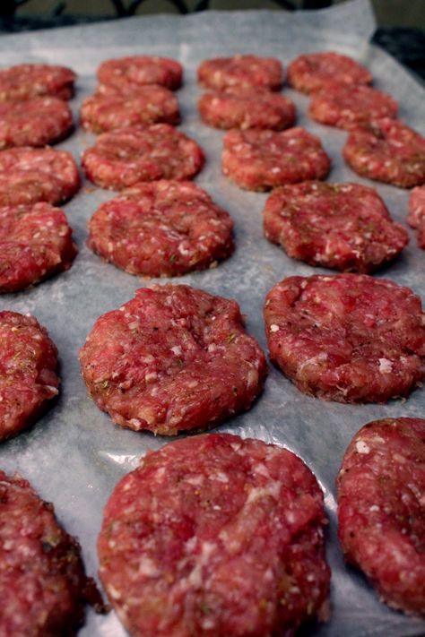 Sausage Patties Chorizo Recipes Breakfast, Sausage Board, Venison Sausage Recipes, Homemade Chorizo, Chorizo Recipe, Sausage Making Recipes, Home Made Sausage, Homemade Breakfast Sausage, Homemade Sausage Recipes