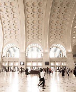 @scor3p.o - Inside Union Station Main Hall - Transportation hub in Washington, DC Union Station Dc, Visit Dc, Chicago Style Pizza, Dc Washington, Washington Dc Travel, Dc Travel, Travel Photography Inspiration, Chicago Style, Union Station