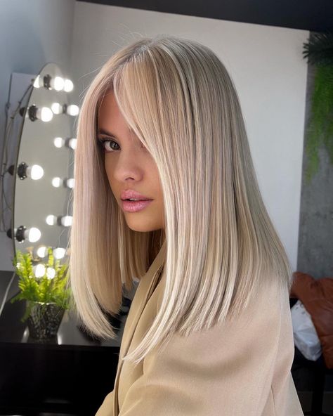 One Length Haircuts, One Length Hair, Corte Long Bob, Long Fine Hair, Fine Straight Hair, Blonde Haircuts, Blonde Hair Inspiration, Blonde Hair Looks, Haircuts For Fine Hair