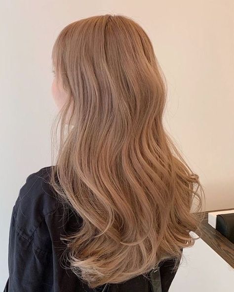 Caramel Beige Hair, Maple Hair Color, Golden Beige Blonde Hair, Milk Brown Hair, Maple Brown Hair, Dark Golden Blonde Hair, Toffee Hair Color, Light Caramel Hair, Latte Hair