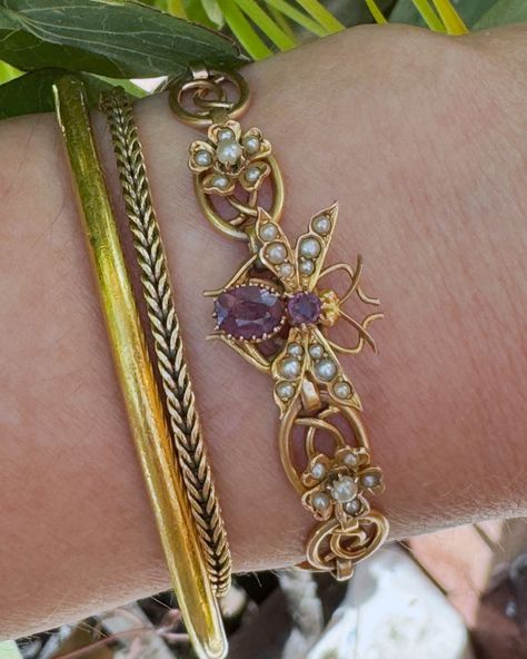 Last 🐝 of the season. Victorian 12k amethyst & pearl bug bracelet available now via DM. #insectjewelry #victorianbracelet #antiquebracelet #braceletlovers #amethystjewelry Bug Bracelet, Victorian Bracelet, Antique Bracelets, Insect Jewelry, Amethyst Jewelry, Bugs, Amethyst, Style Inspiration, Bracelet