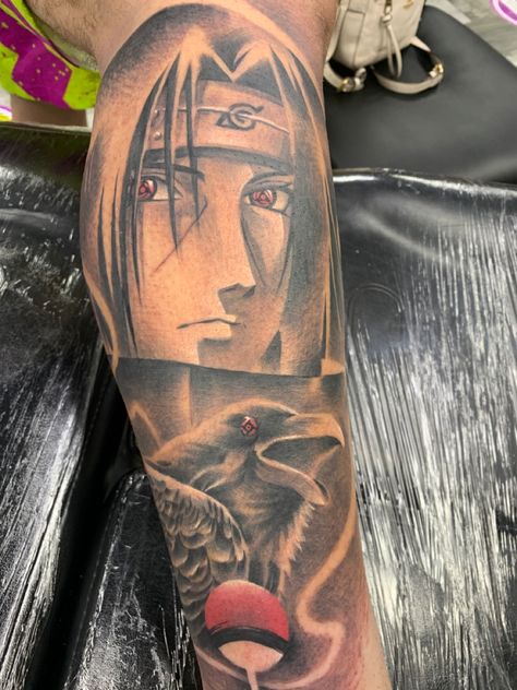 Uchiha itachi inspired tattoo with the crow and shisui’s Mangekyou Sharingan and the Uchiha clan logo #itachi #mangekyousharingan #crow #shisui #ink #blackandwhite Uchiha Clan Tattoo, Uchiha Clan Logo, Clan Tattoo, Sharingan Tattoo, Kakashi Tattoo, The Uchiha Clan, Tattoo Animals, Clan Logo, Big Hands