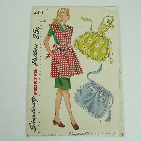 Vintage Apron Patterns | Vintage Simplicity 2351 apron pattern | Flickr - Photo Sharing! Bib Apron Pattern, Half Apron Patterns, Free Apron Pattern, Vintage Apron Pattern, Apron Ideas, Vintage Aprons, Diy Apron, Apron Pattern, Hostess Apron