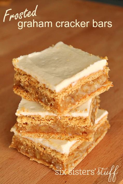 Graham Cracker Bars, Graham Cracker Dessert, Cracker Dessert, Graham Cracker Recipes, Super Easy Desserts, Six Sisters Stuff, Dessert Bar Recipe, Cracker Recipes, Cookie Bar Recipes