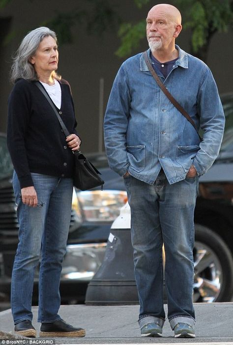 John Malkovich Fashion, Old Man Clothes, Americana Fashion Men, Old Man Outfit, Denim Stars, Denim Man, Old Man Fashion, Men's Denim Style, John Malkovich