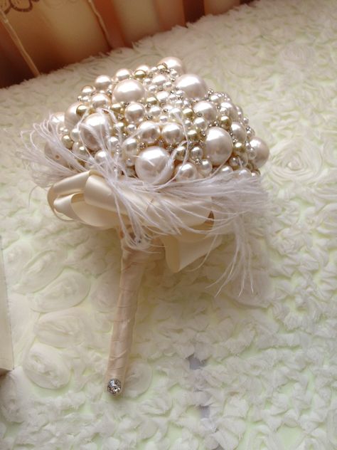 Pearl bouquet broochbouquet Feather Bouquet, Beaded Bouquet, Pearl Bouquet, Jeweled Bouquet, Flower Girl Bouquet, Bridal Brooch Bouquet, Handmade Bouquets, Wedding Brooch Bouquets, Vintage Ideas