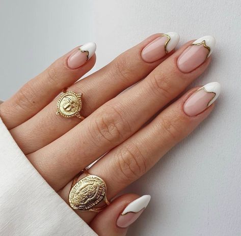 French Tip Nail Art, Girls Nail Designs, Manicured Nails, Manicure Gel, Modern Nails, French Nail Art, Minimal Nails, Her Nails, Almond Nails Designs