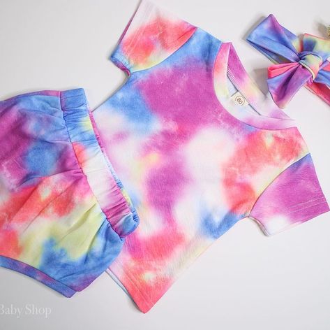 Affordable Modern Baby Clothes on Instagram: “This adorable tie-dye set is great for summer ☀️” Tie Dye Matching Set, Red Overalls, Baby Boy Easter, Modern Baby Clothes, Bloomer Shorts, Ralph Lauren Baby Girl, Bloomers Shorts, Patriotic Outfit, Stripe Outfits