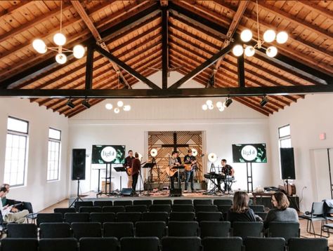 Church Brick Wall, Modern Worship Space, Industrial Church Design, Small Church Lobby Design, Small Youth Room Ideas, Worship Center Design, Church Auditorium Design, Small Church Foyer, Small Church Design