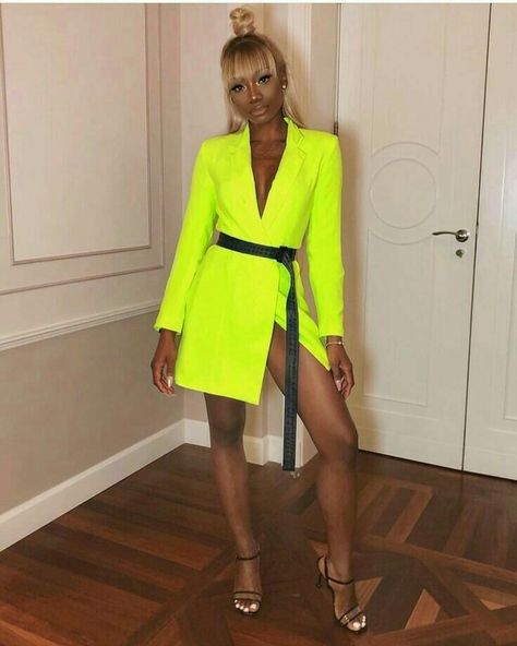 Heel Outfits, Nigerian Fashion, Women Blazers, Neon Dresses, Join The Club, Catwalk Fashion, Stage Costume, Dress Yellow, Yellow Fashion