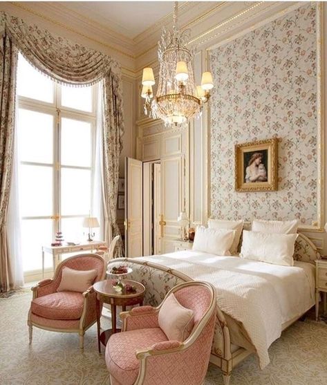 French Hotel, Classic Interiors, Romantic Shabby Chic, Shabby Chic Bedroom, تصميم للمنزل العصري, Shabby Chic Bedrooms, Classic Bedroom, Romantic Bedroom, التصميم الخارجي للمنزل