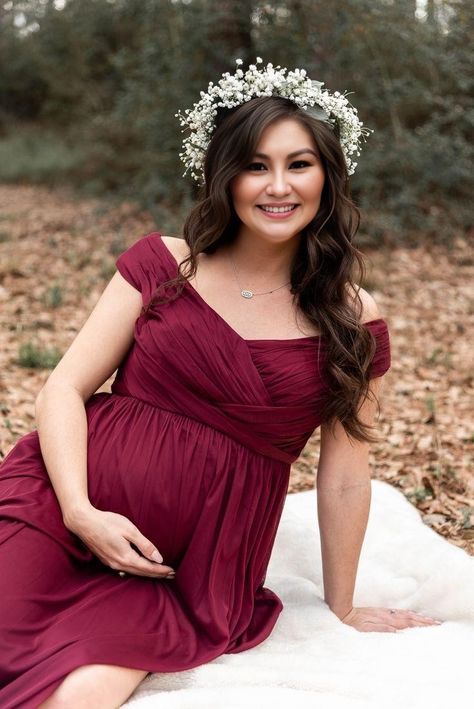 Self Maternity Photo Shoot Ideas, Pregnancy Photoshoot Dresses, Maternity Photo Shoot Outfits, Pregnancy Photoshoot Outfits, Maternity Outfits For Photoshoot, Maternity Photoshoot Dresses, Maternity Shoot Dresses, Unique Maternity Photos, Maternity Gown Photography