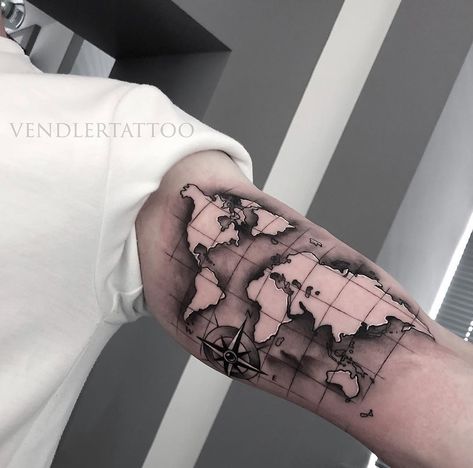 Tattoos Arm Mann, World Map Tattoo, Compass And Map Tattoo, World Map Tattoos, Mangas Tattoo, Globe Tattoos, Map Tattoo, Tattoo Placements, Compass Tattoo Design