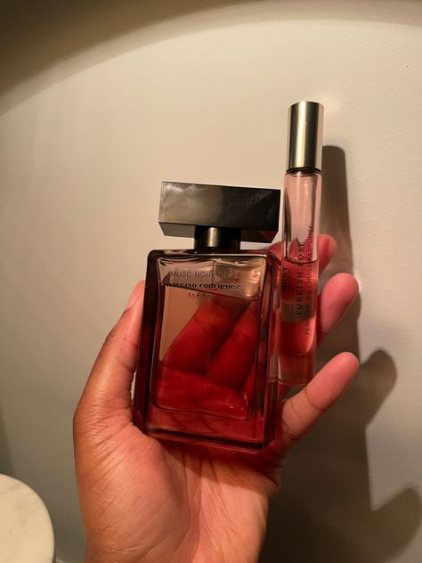 Musc Noir Rose For Her Narciso Rodriguez, Nest Perfume Oil, Musc Noir Narciso Rodriguez, Narciso Rodriguez Musc Noir Rose, Nest Perfume, Musc Noir Rose, Narciso Rodriguez Perfume, Fragrance Layering, Scent Combos