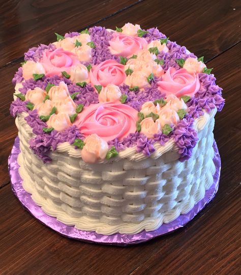 Flower Basket Cake Cake And Flowers Gift, Flower Cake Decorating Ideas, Basket Cake Ideas, Cake And Flower Box Gift, Basket Cake Design, Easter Cake Pop, Basket Cakes With Flowers, Easter Lunch Ideas, Floral Basket Cake