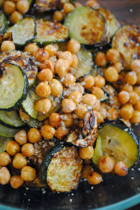 Chickpea And Squash Recipe, Smashed Zucchini With Chickpeas, Zucchini And Garbanzo Beans, Zucchini And Chickpea Recipes, Chickpeas And Eggs, Zucchini And Chickpeas, Zucchini And Beans Recipes, Chickpea Zucchini Recipes, Chic Peas Recipes